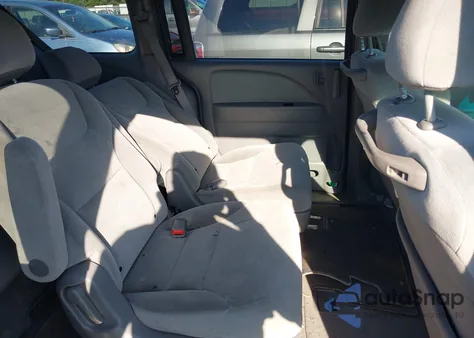 2010 Honda Odyssey Lx z USA, uszkodzony, nr VIN 5FNRL3H26AB005180